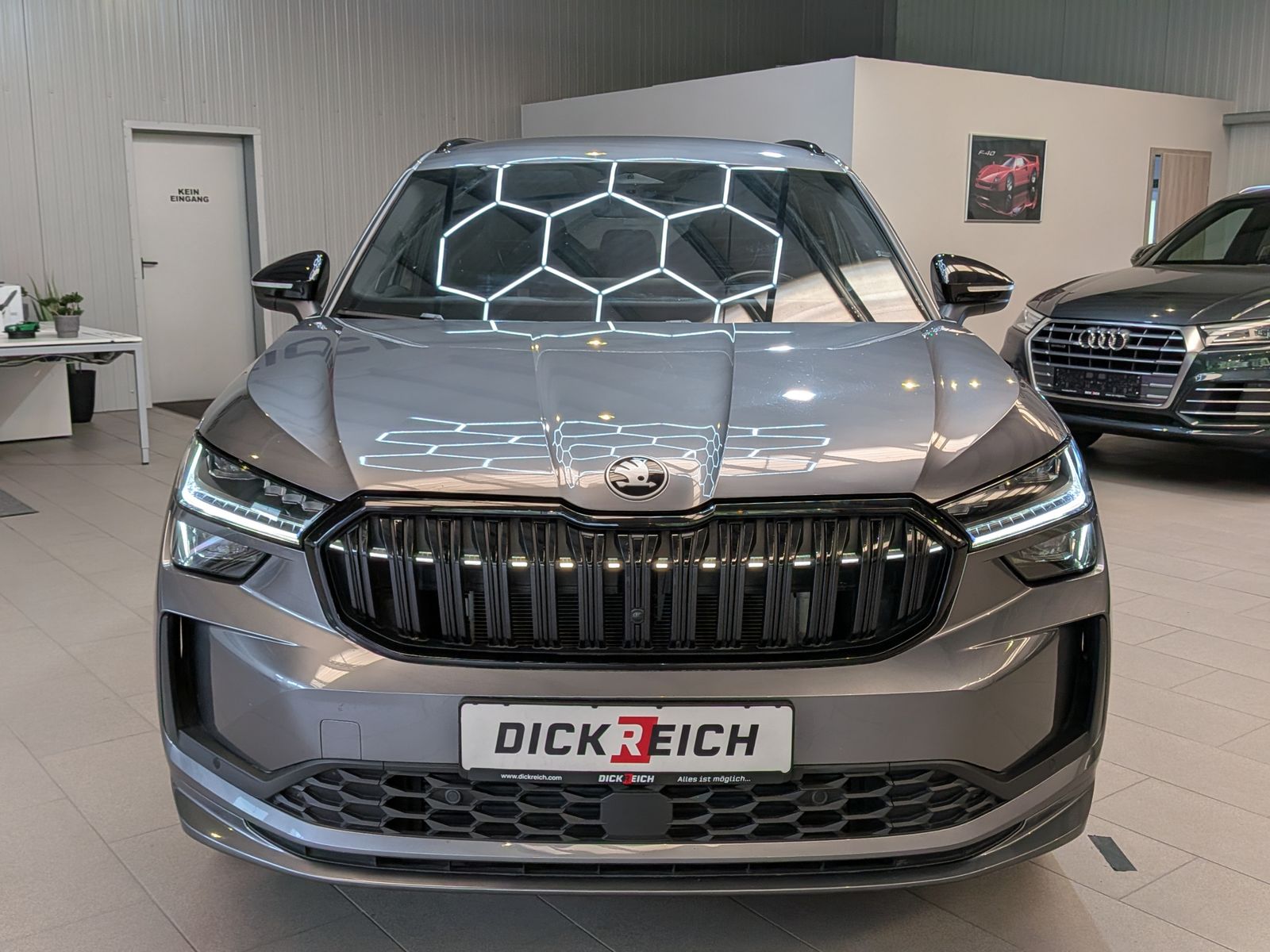 Fahrzeugabbildung SKODA Kodiaq 2.0TDI SPORTLINE*MEMOR*CAM*LED*ACC*7-SITZ