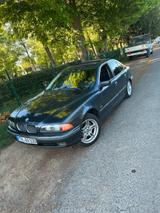BMW Bmw 520i E39/Schiebedach/Styling32 Felgen - BMW 520 aus 1997: 520i