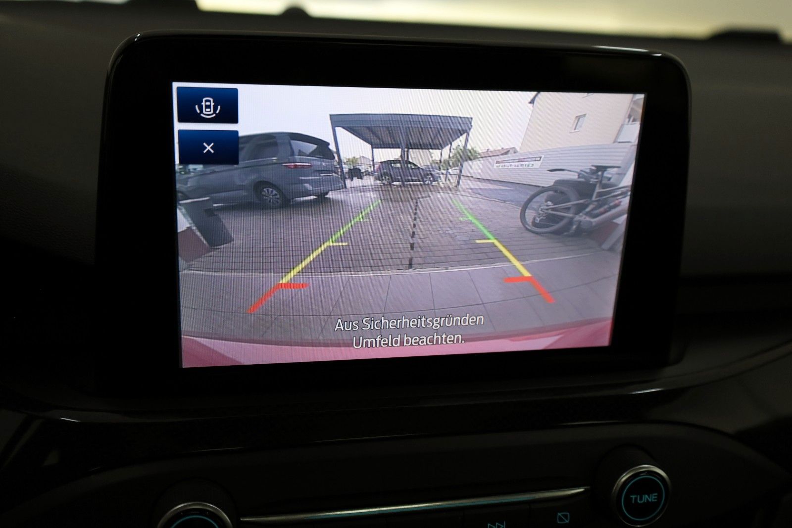 Fahrzeugabbildung Ford Focus Lim. ST,Navi,SH,HUD,Kamera,ACC,Panorama+WR
