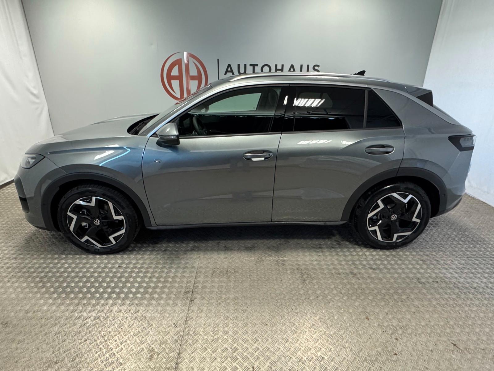 Volkswagen T-Roc 1.5 neues Modell R-Line AHK*elek Kofferr., миниатюра 3