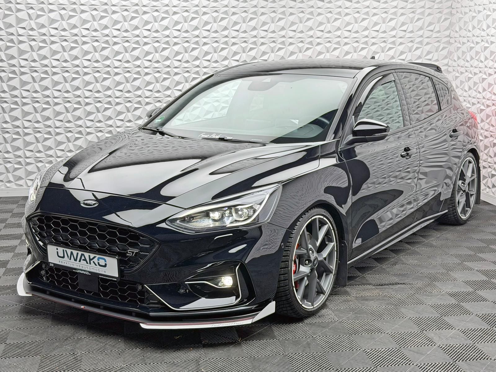 Fahrzeugabbildung Ford FOCUS ST PERFORMANCE/MAXTON/BULLX-MOTORSPORT/B&O