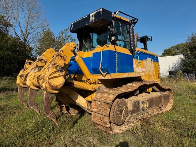 CAT D7E