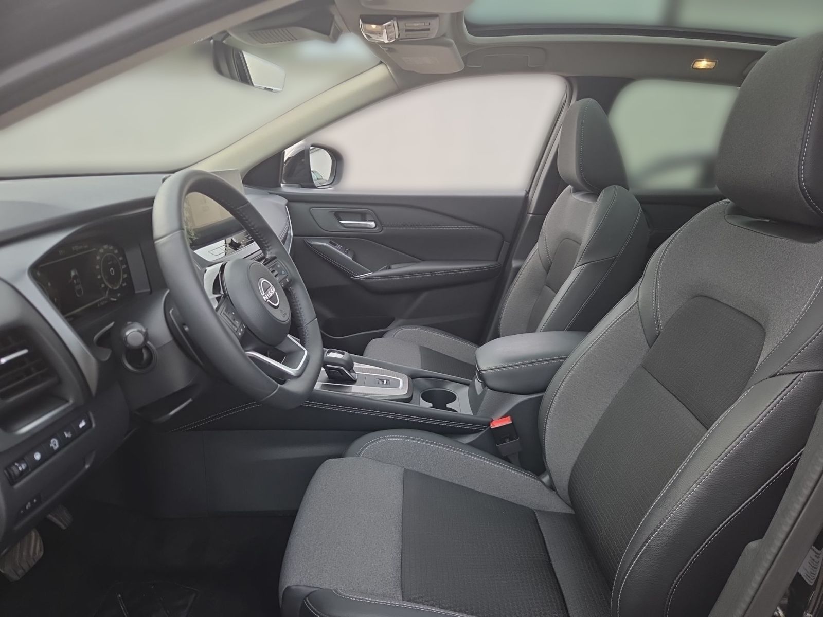 Fahrzeugabbildung Nissan Qashqai 1.3 DIG-T MHEV N-Connecta 158 PS Autom.