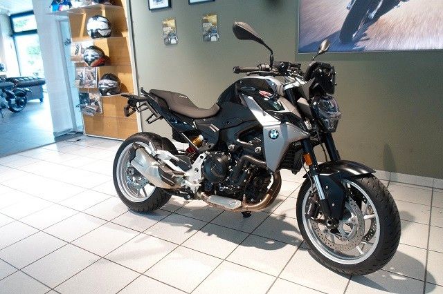 BMW F900R  Reifen neu