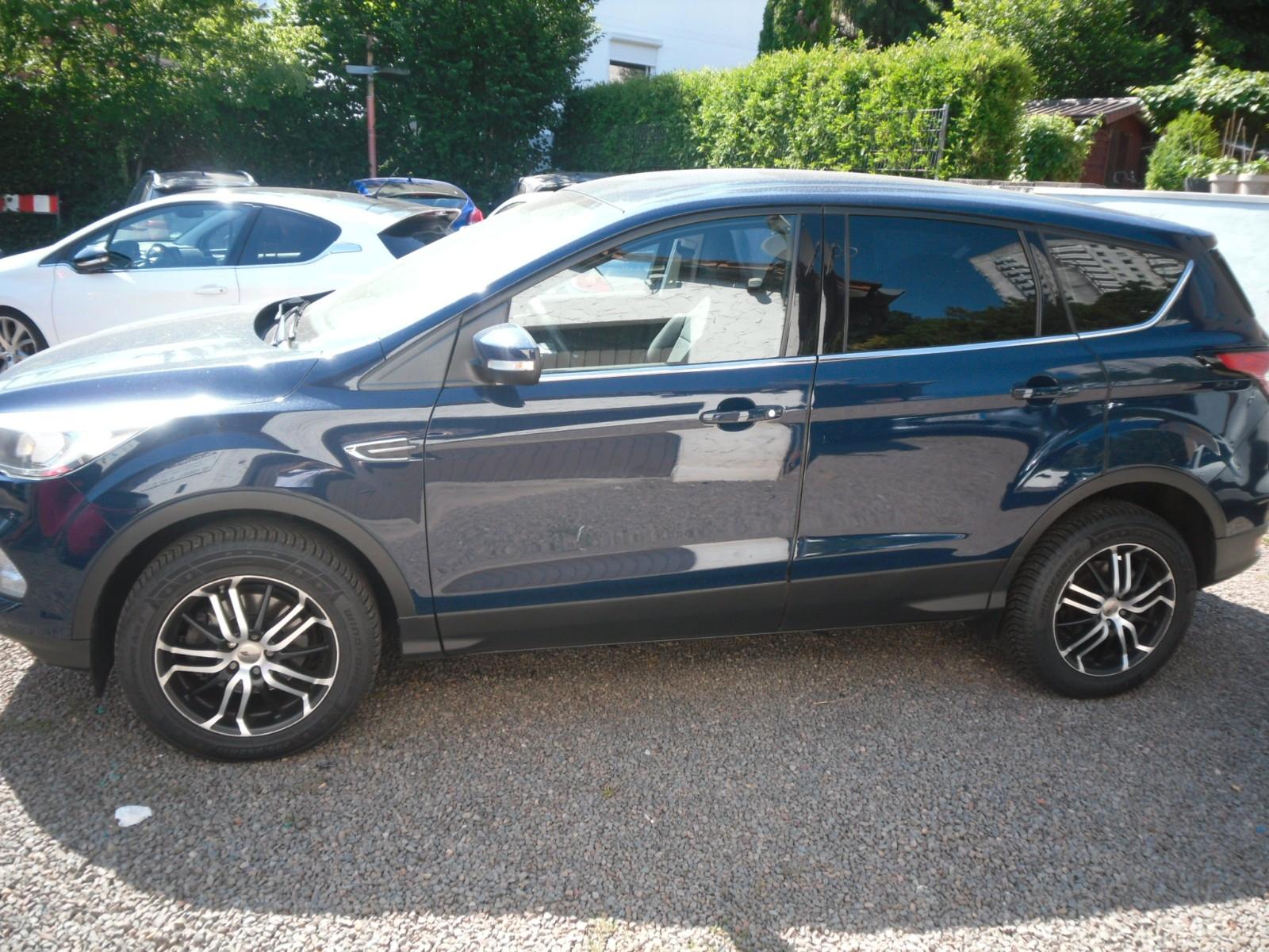 Ford Kuga Trend 1.Hand 1,5L 120PS 62000KM Klima PDC