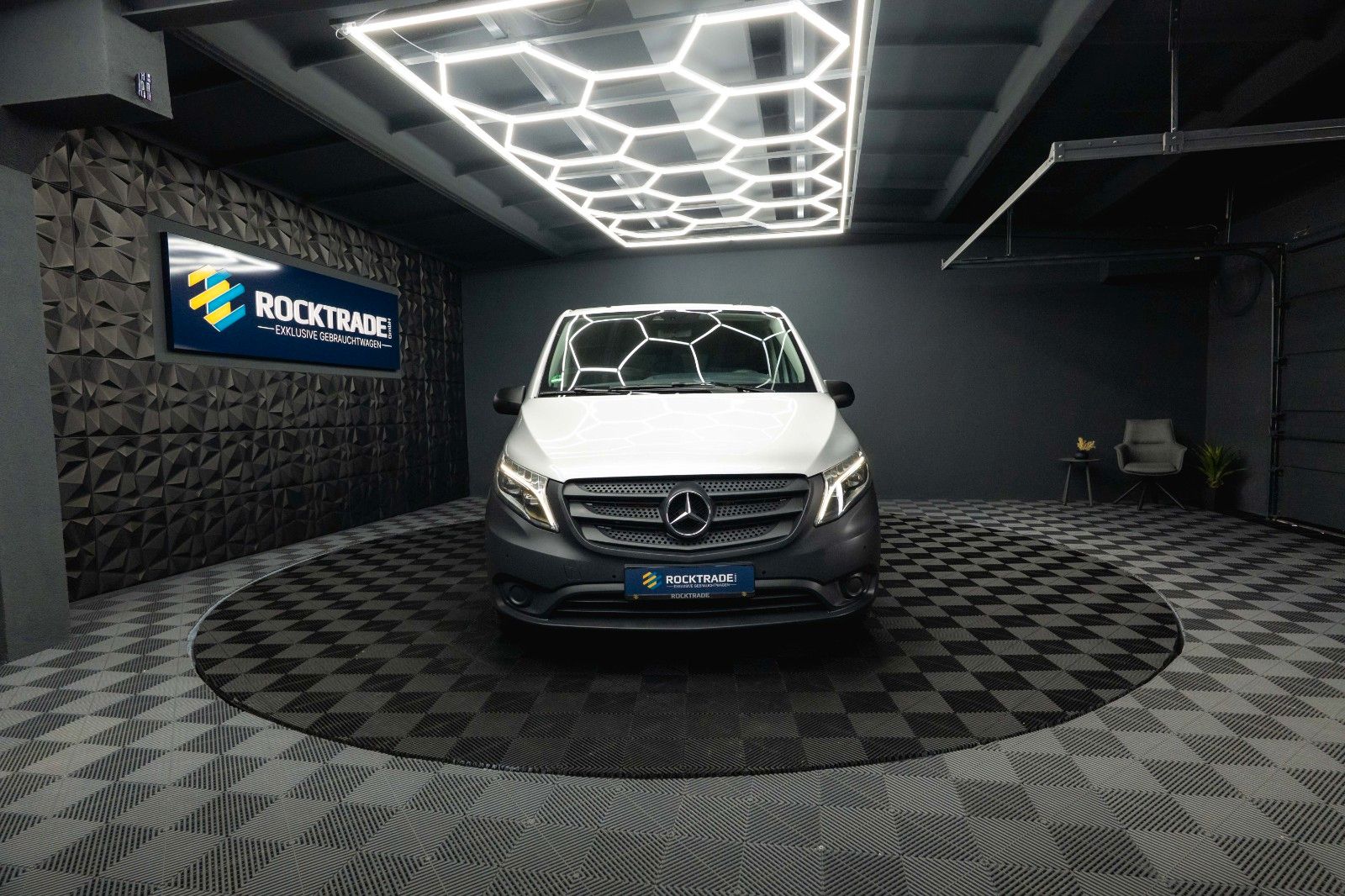 Fahrzeugabbildung Mercedes-Benz Vito Mixto 119 CDI 4MATIC kompakt *LED*Kamera*