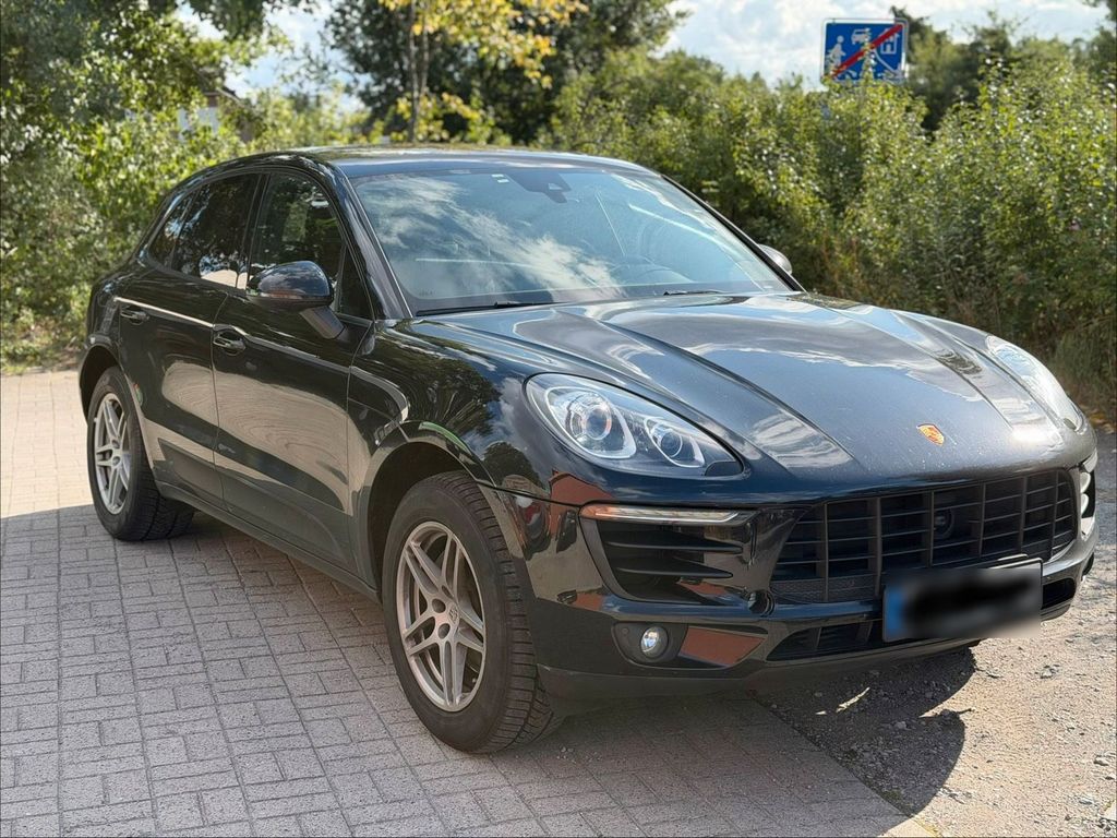 Image of Porsche Macan