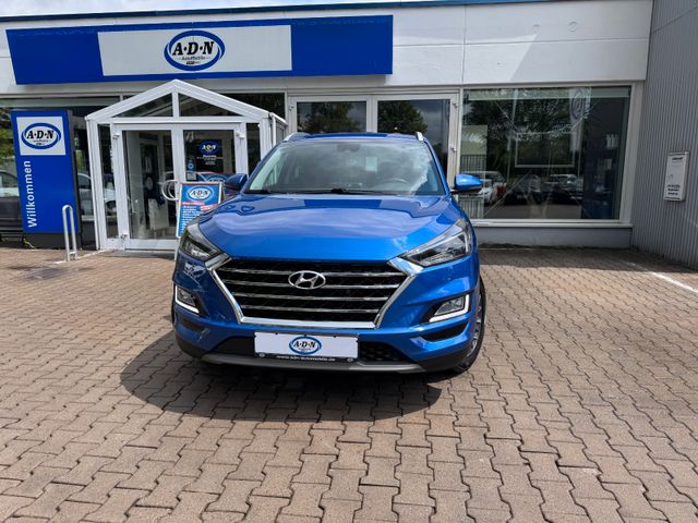 Hyundai Tucson Premium 1.6 CRDi Automatik 1.Hand*8fach