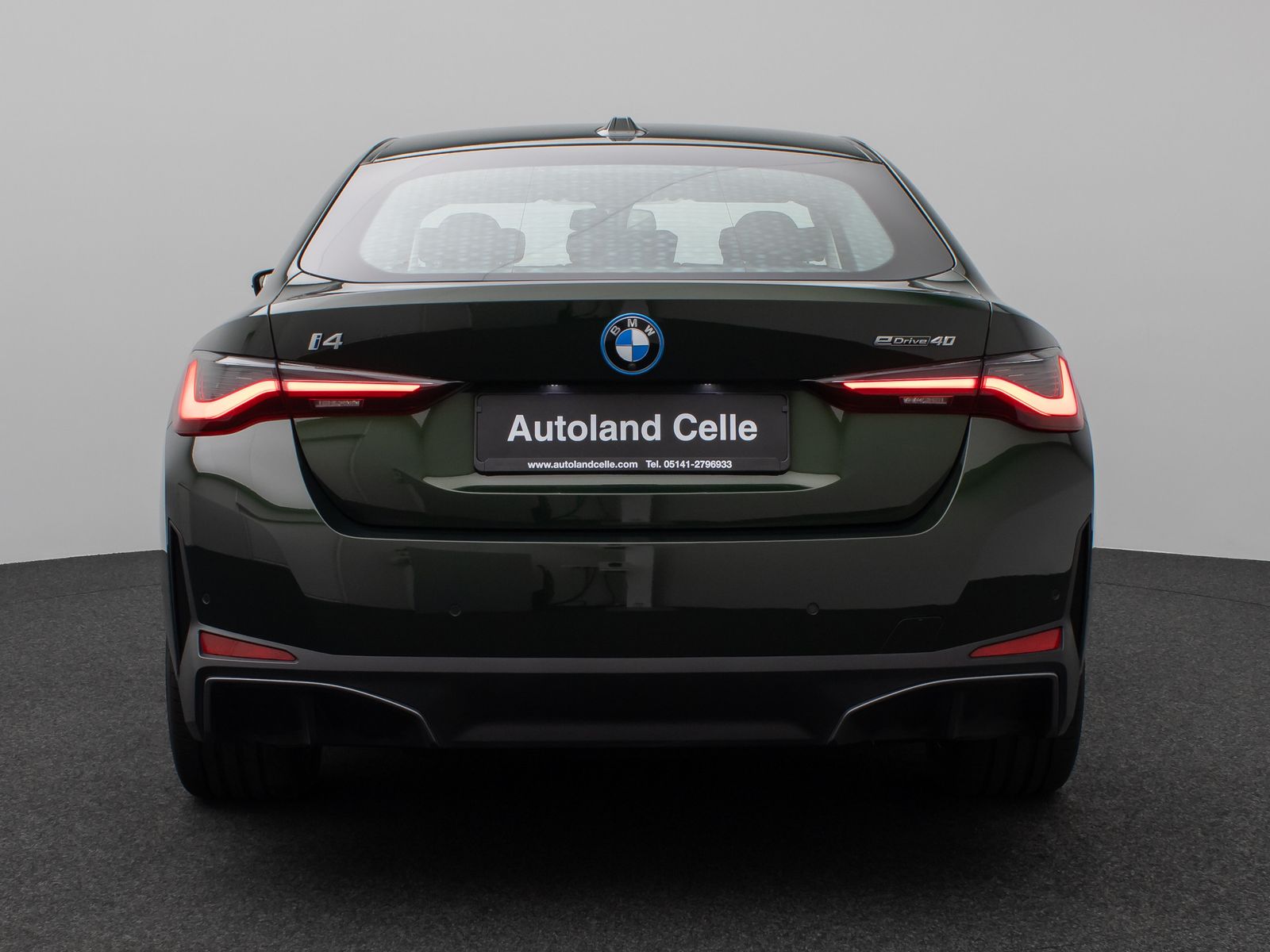 Fahrzeugabbildung BMW i4 eD40 Gran Coupè Kamera DAB HUD Alarm Komfort