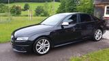 Audi S4 3.0 TFSI quattro - - Audi S4 mit Benzin-Antrieb: Schwarz, Limousine