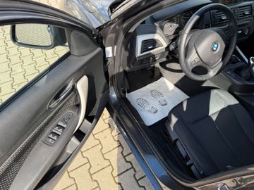 BMW 118 - 10