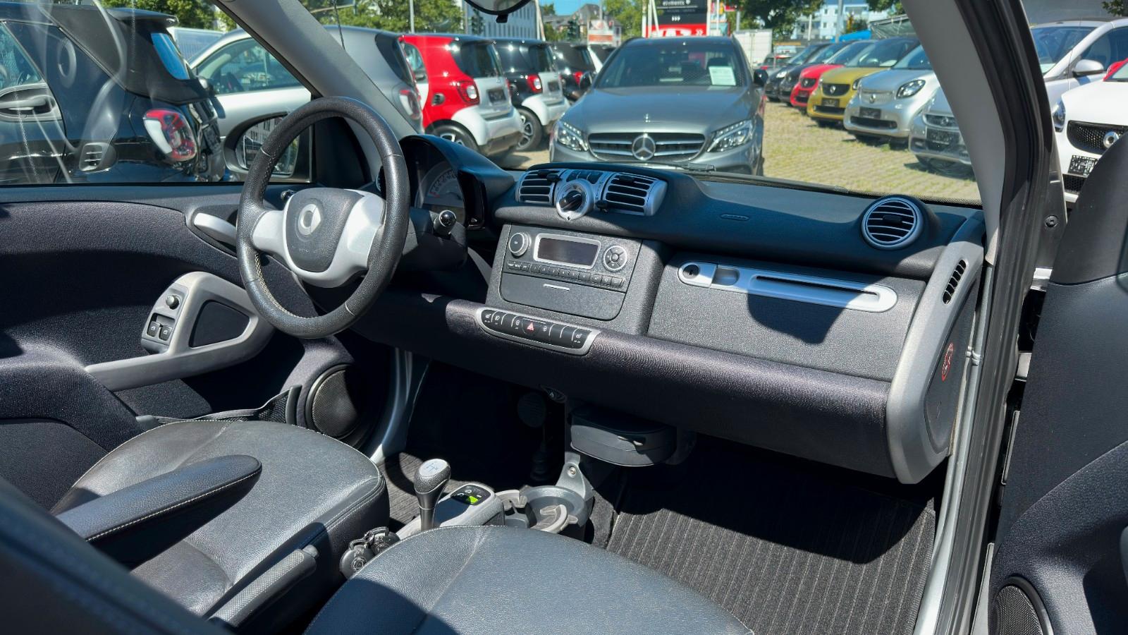 Smart Cabrio Passion Aut. SILVER EDITION! NUR 46 TKM!