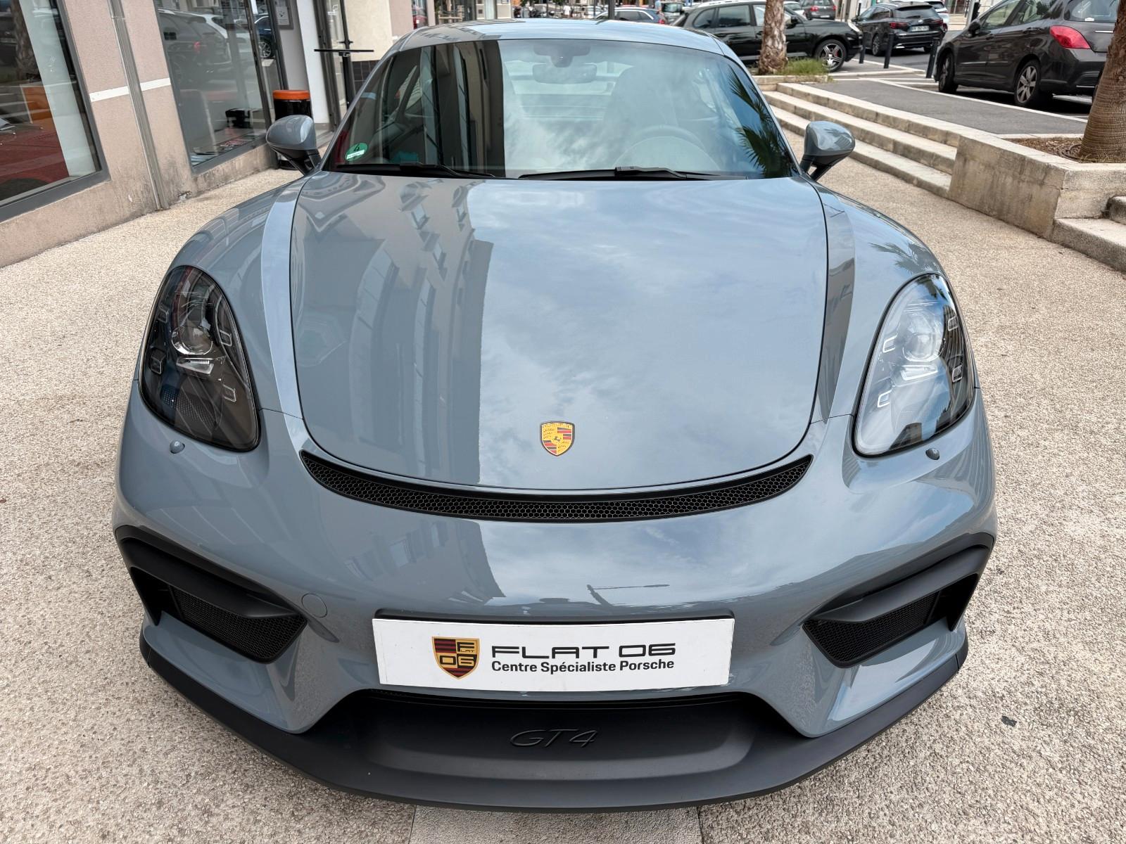 Porsche 718 Cayman GT4