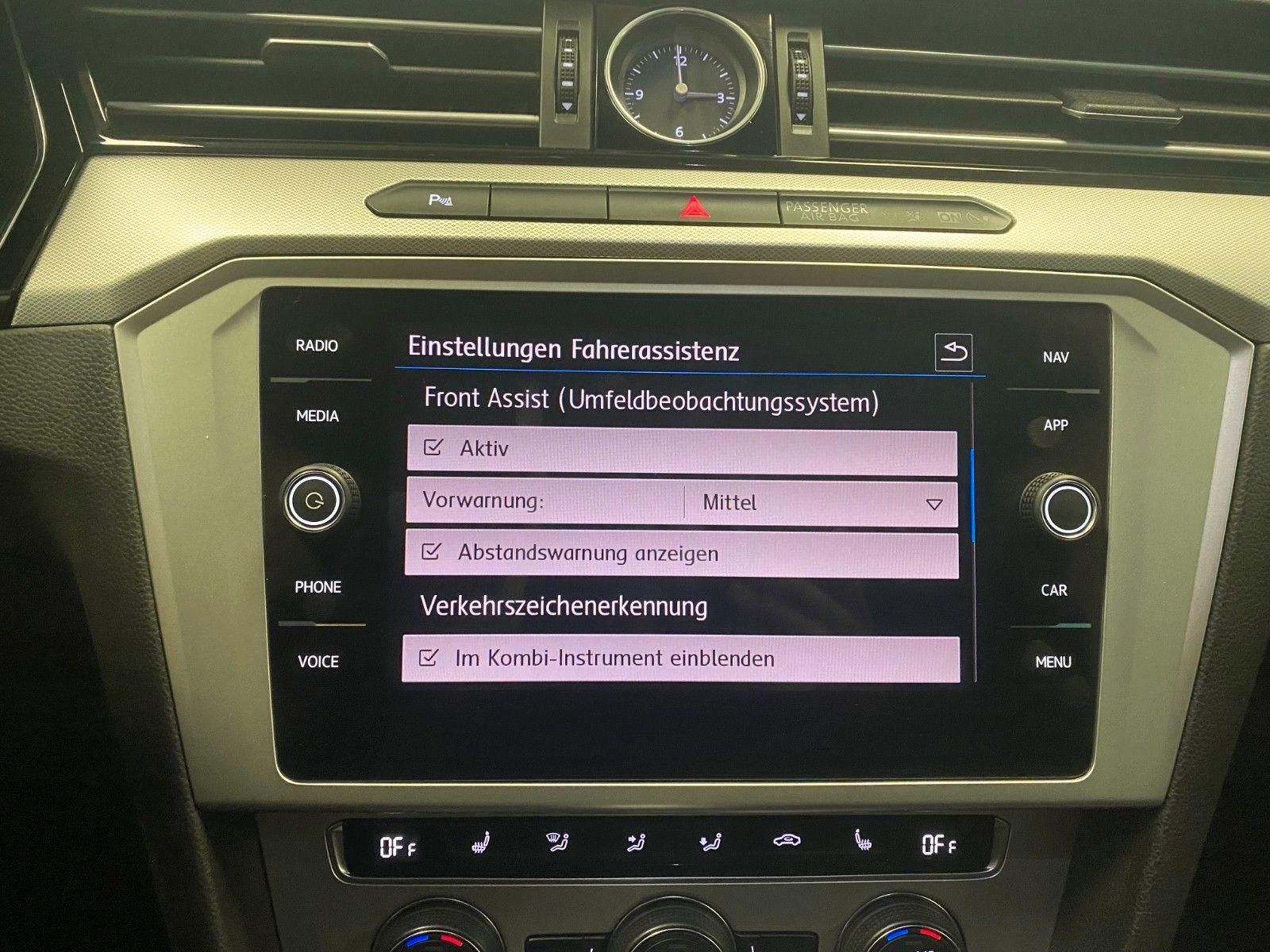 Fahrzeugabbildung Volkswagen Passat Variant 1.5 TSI OPF DSG Comfortline+NAVI+