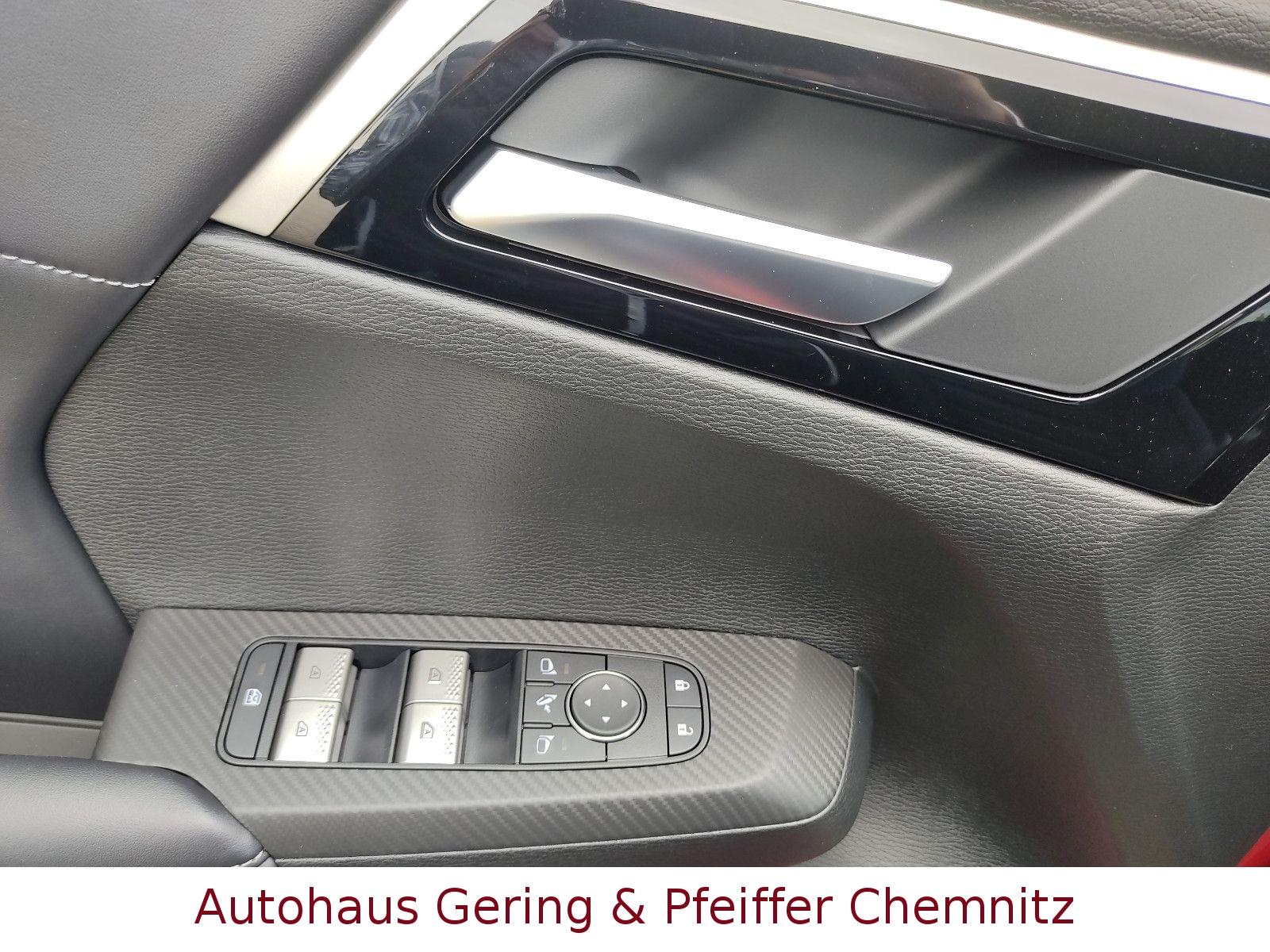 Mitsubishi Outlander PHEV Plug-in Hybrid Intro Edition