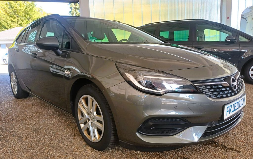 Image of Opel Astra