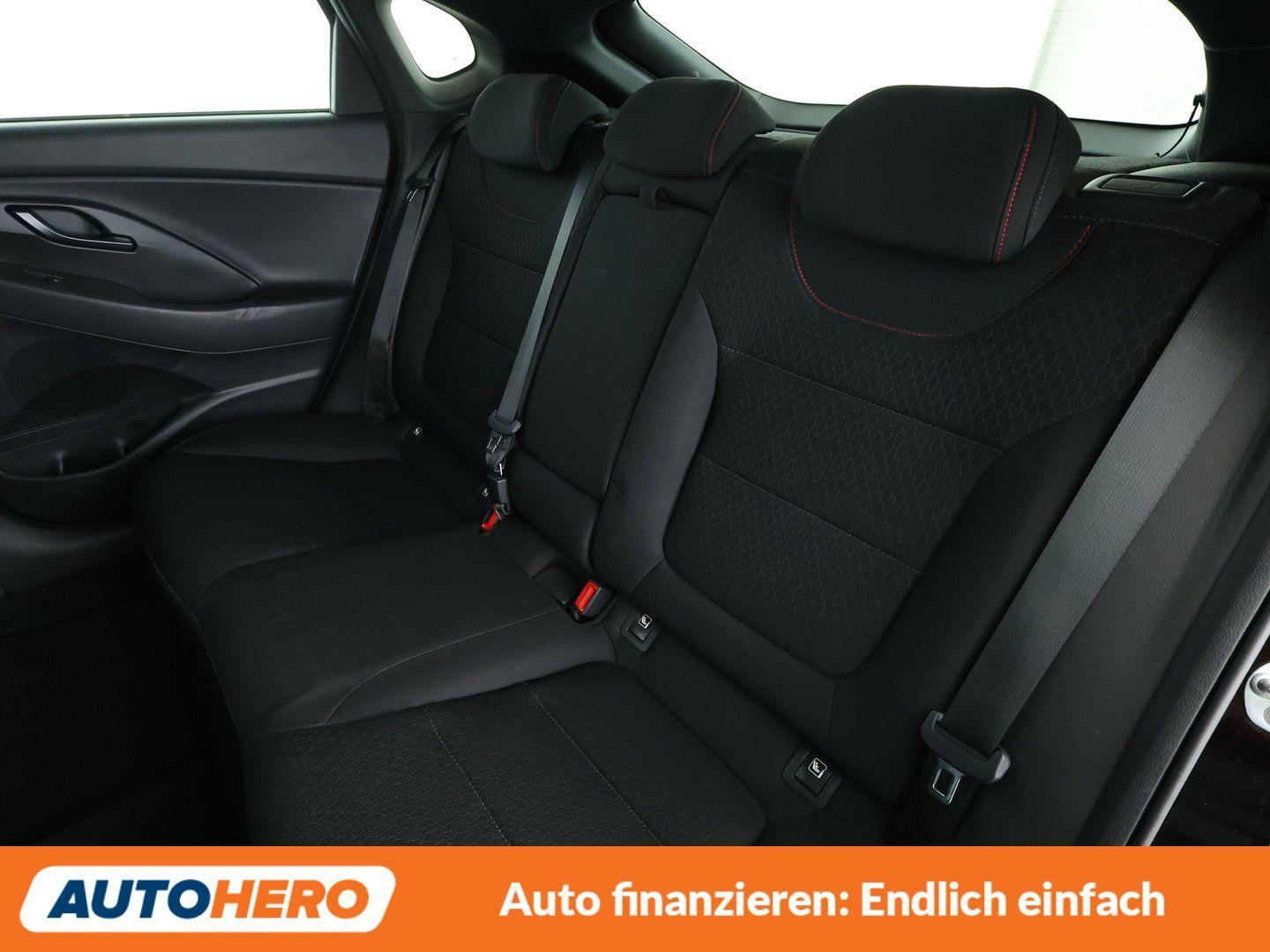 Hyundai i30 2.0 TGDI N Performance*NAV*LED*TEMPO*CAM*PDC