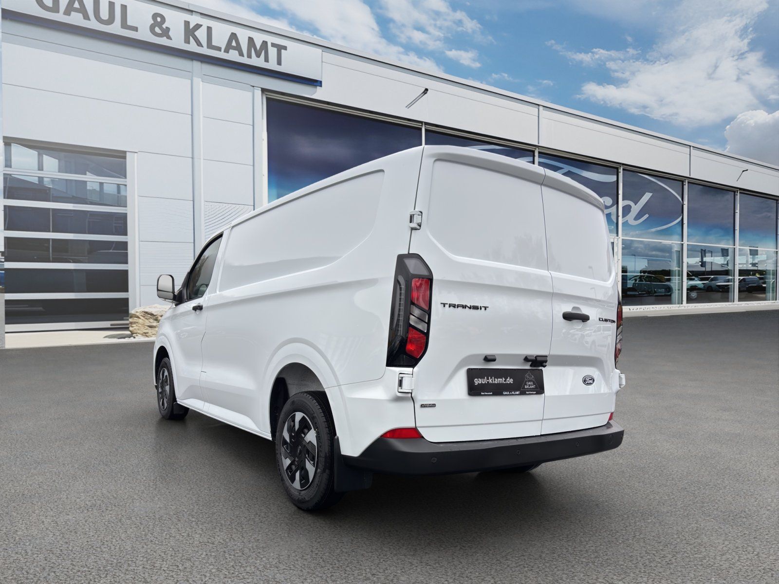 Fahrzeugabbildung Ford Transit Custom 320 L1 Trend FWD Plug-in Hybrid