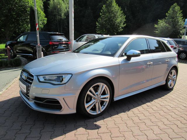 Audi S3 Sportback*2.0 TFSI*quattro*Leder*Navi*Xenon