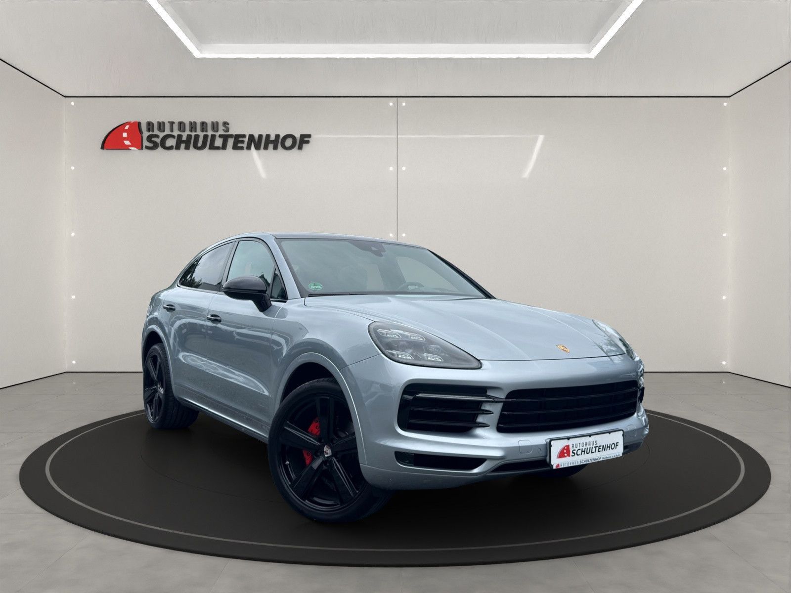 Porsche Cayenne - 1