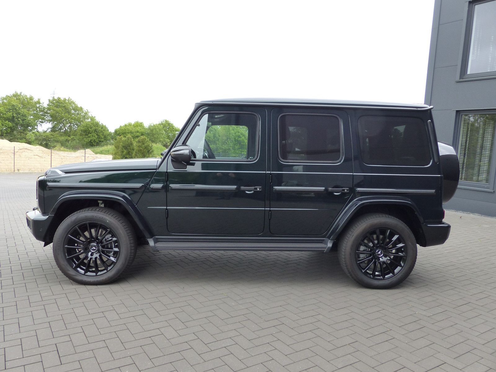 Fahrzeugabbildung Mercedes-Benz G 400 d AMG nur 1100 KM