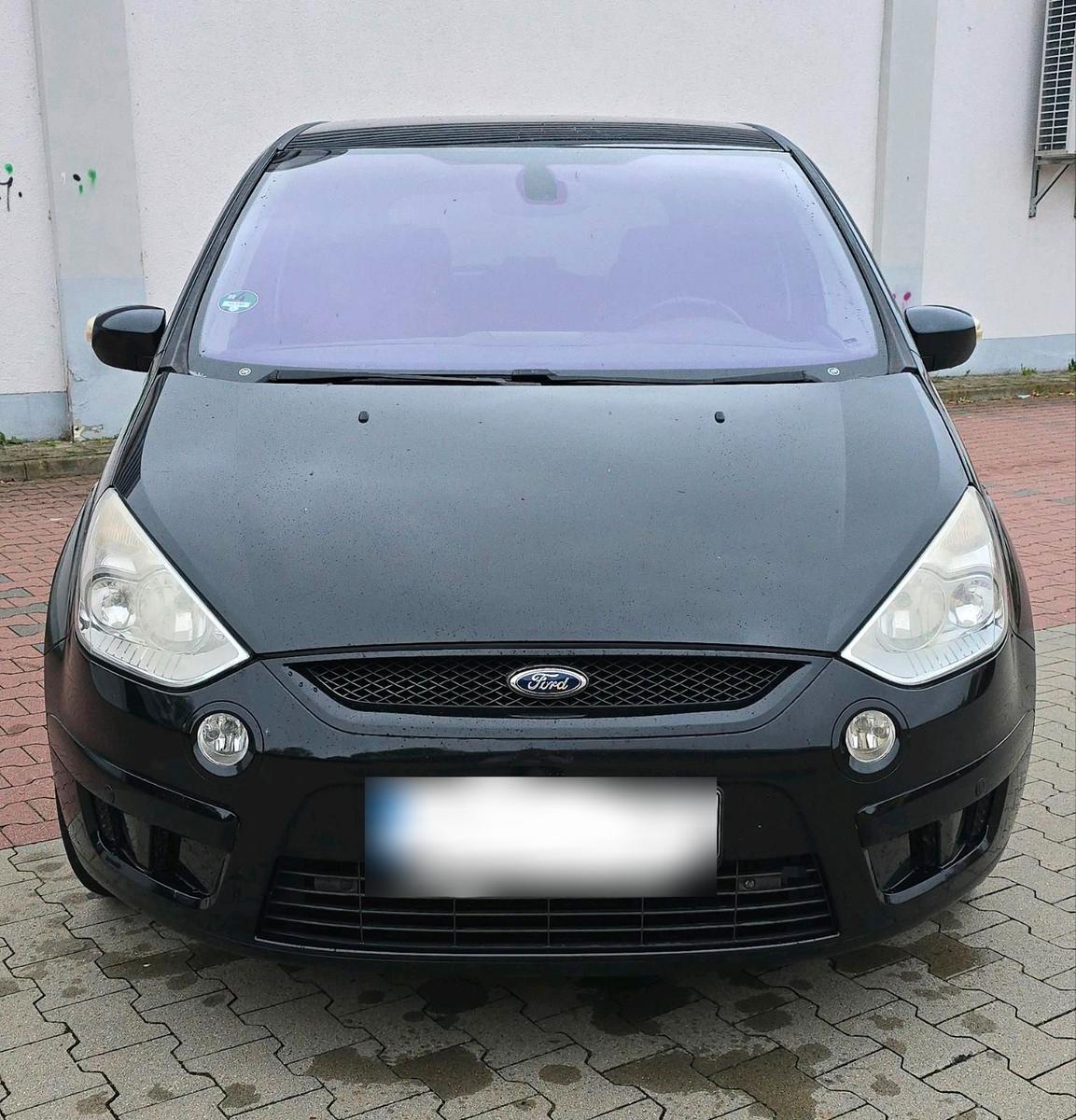 Ford S-MAX 2009 — interior