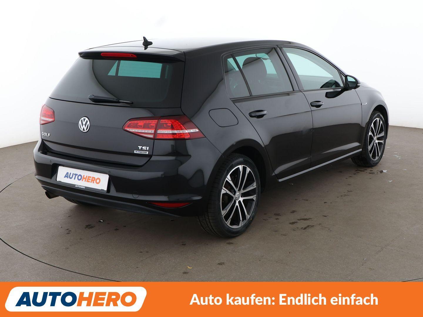 Volkswagen Golf VII 1.2 TSI Lounge Aut.*NAV*BI-XENON*TEMPO*