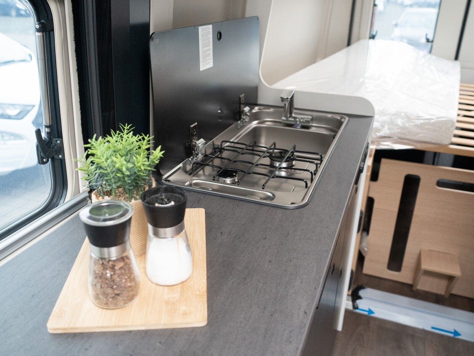 Fahrzeugabbildung Sunlight Cliff X 640 MJ26*Schwenkbad*Automatik*Panorama*