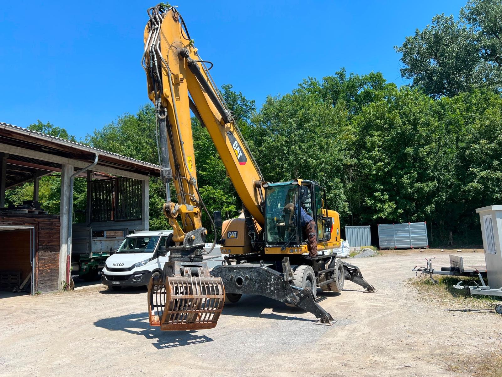 CAT MH3022
