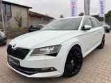 Skoda Superb Combi Style 2.0 TDI 1HAND*BI-XENON*STANDH - Skoda Superb mit Diesel-Antrieb: Standheizung