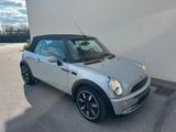 MINI Cooper Roadster/Cabrio - MINI Cooper Roadster mit 3 Türen