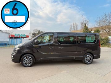 Opel Vivaro - 1