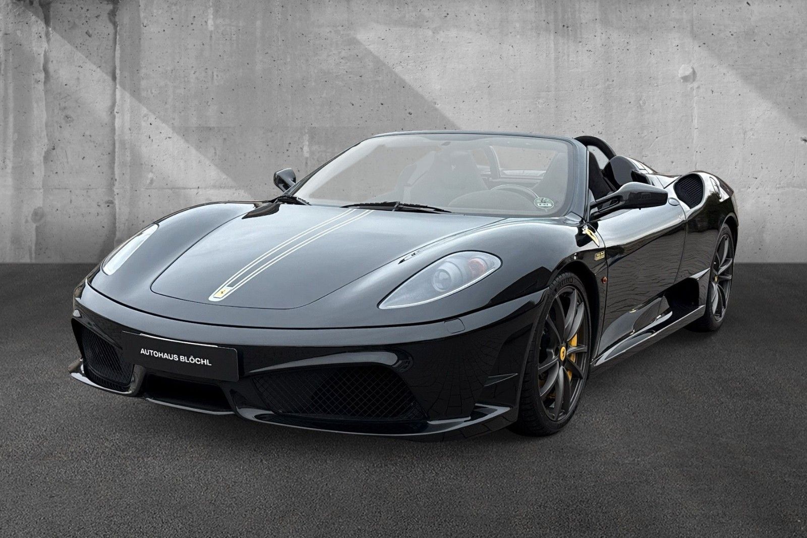 Fahrzeugabbildung Ferrari 430 Scuderia Spider 16M*dt. Auto*1.Hd*FullCarbon