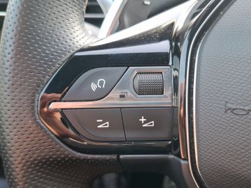 Peugeot 3008 GT 1.5 BlueHDi 130 Kam.+KeyLess+LED+Navi+SD