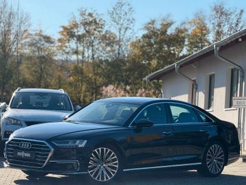 Audi A8 - 1