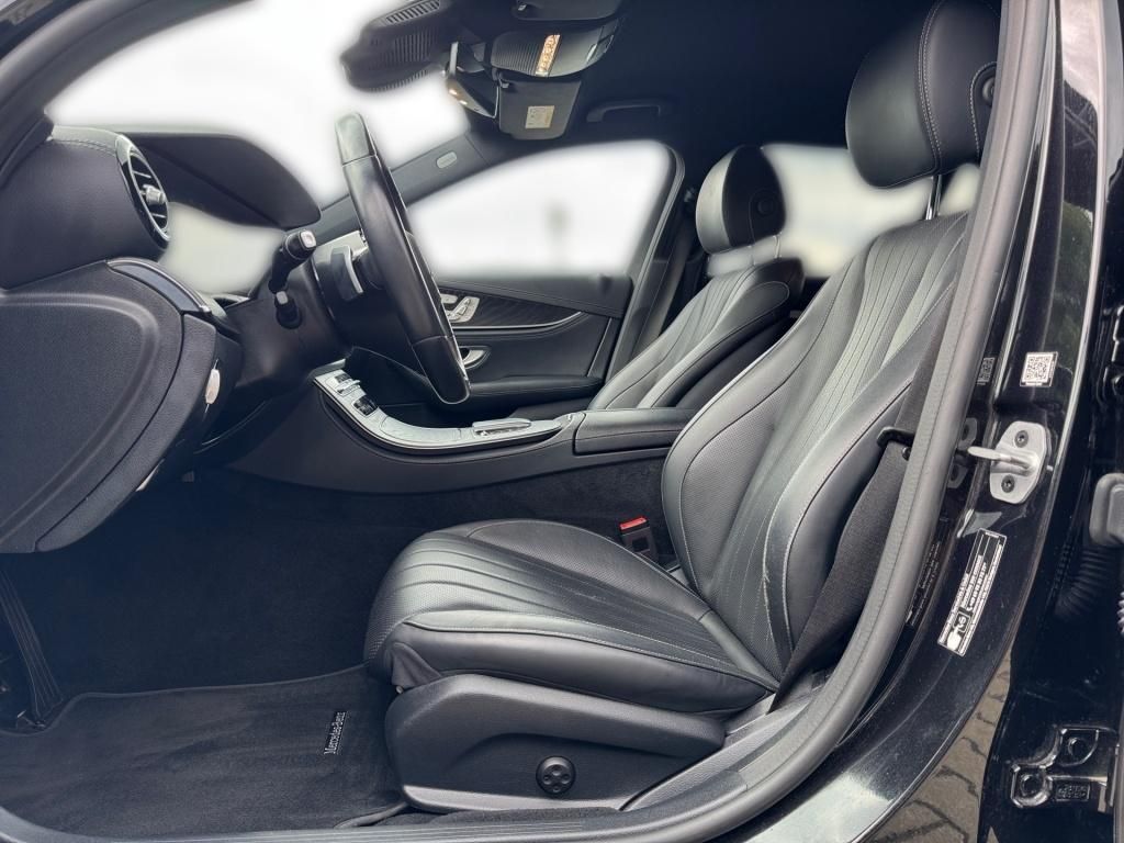 Fahrzeugabbildung Mercedes-Benz E 300 de T 4M AMG AHK ACC HUD Sitzklima Burmest.