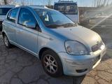 Toyota Yaris 1.0i 16V cat 5 porte Sol - gebrauchte Toyota Yaris aus dem Jahr 2005