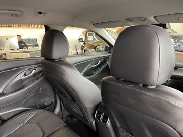 Hyundai i30 cw Premium *ACC*KAMERA*NAVI*SHZ*TEM*TOUCH*