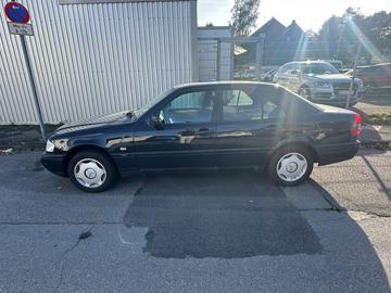 صورة 3 لـ 1996 Mercedes-BENZ C 180