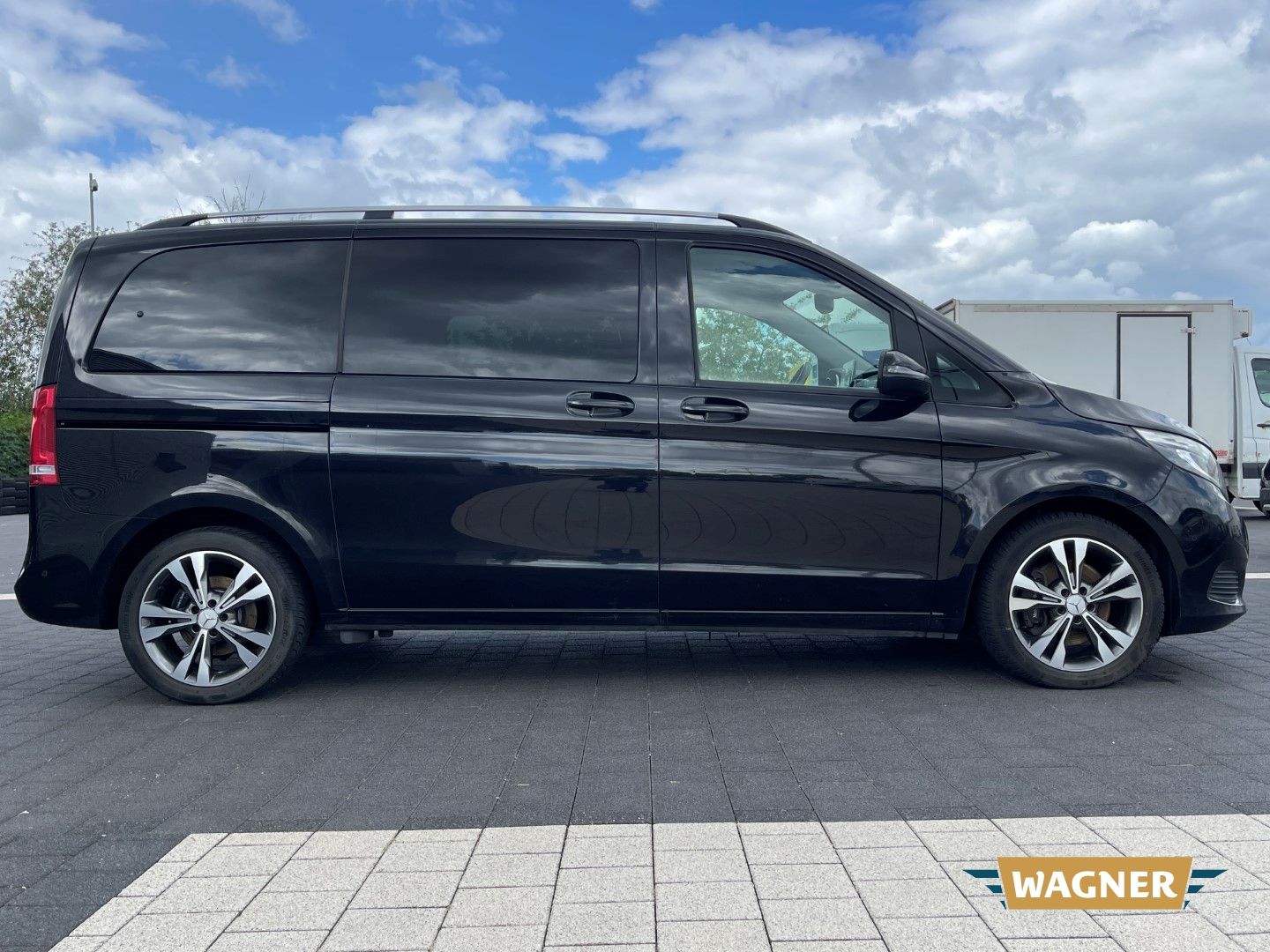 Fahrzeugabbildung Mercedes-Benz V 250 d SCORE kompakt CDI BT Motorschaden