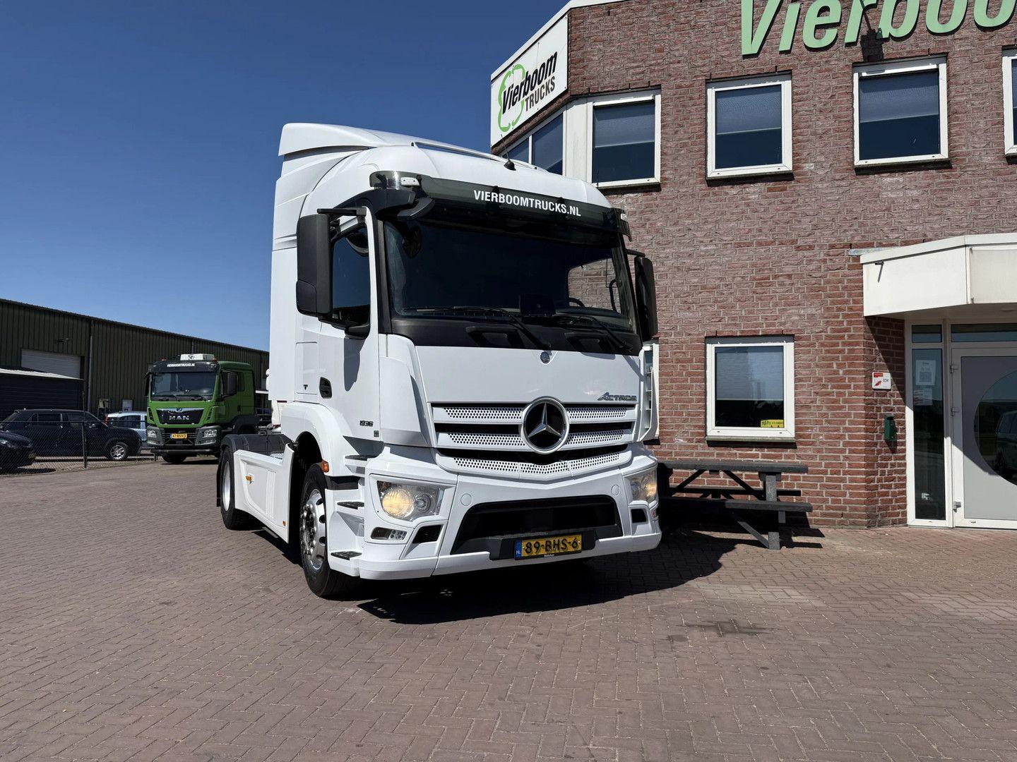 Mercedes-Benz Actros 1836LS Streamspace Holland Truck