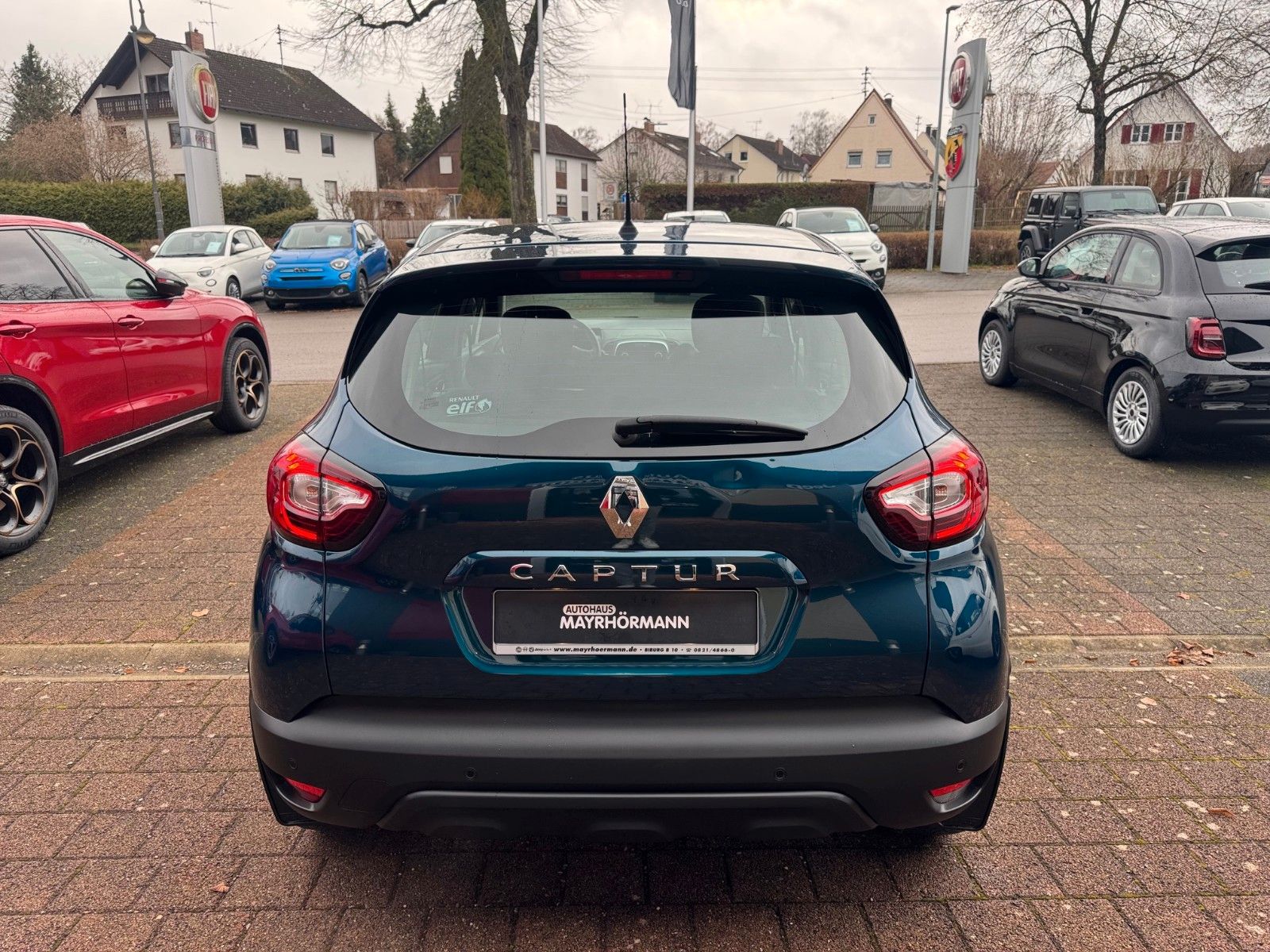 Fahrzeugabbildung Renault Captur Limited Radio Klima LED Tagfahrlicht