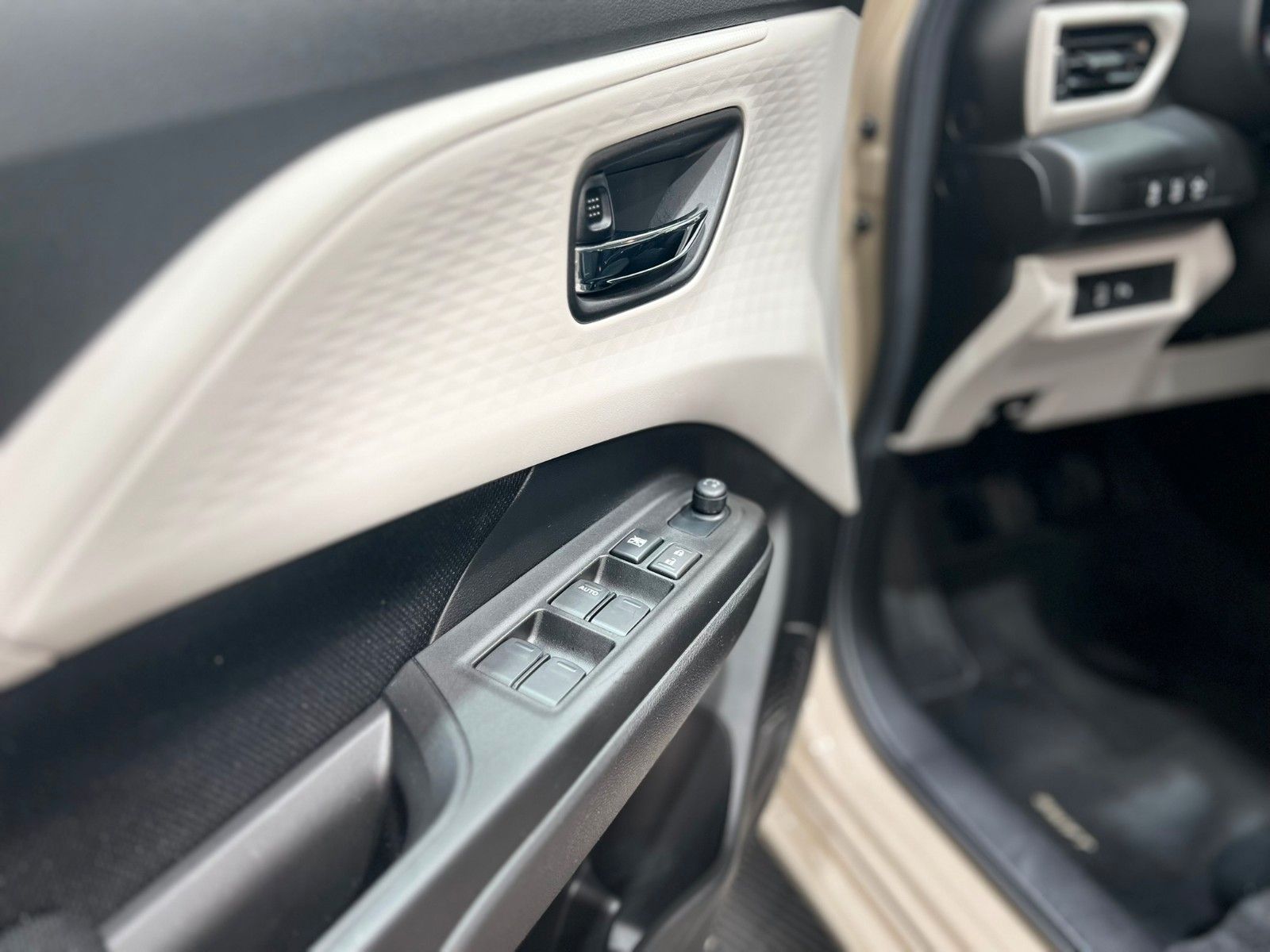 Fahrzeugabbildung Suzuki Swift Comfort MY24 RTR / AUTO STAMM Ed.