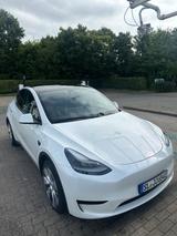 Tesla Model Y - gebrauchte Tesla Model Y aus dem Jahr 2024