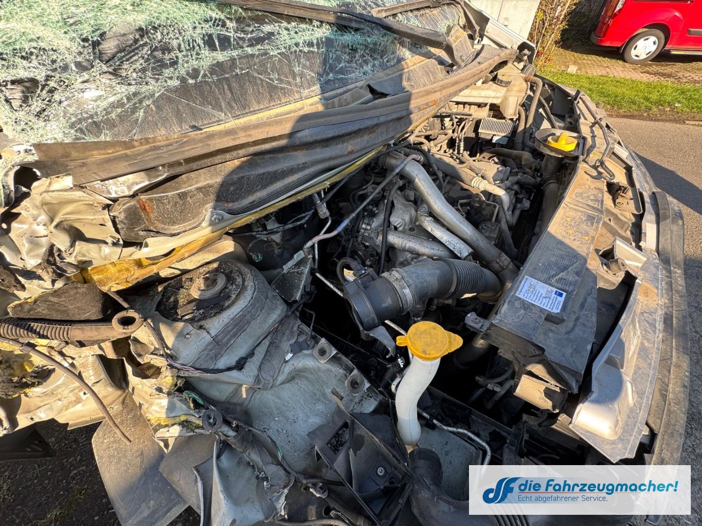 Fahrzeugabbildung Renault Master III Kasten L4H3 GKa 4,5t *UNFALLSCHADEN *