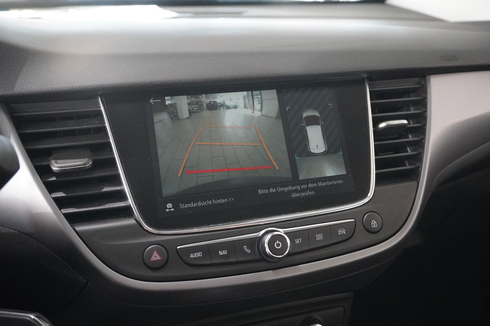 Fahrzeugabbildung Opel Crossland (X) 1.5D EDITION NAVI/LED/KAMERA/DAB+