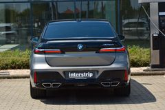 BMW M760 – 4 / 24