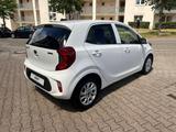 Kia Picanto 1.0 Dream Team Navi Kamera SHZ - Kia Picanto Gebrauchtwagen in Stuttgart
