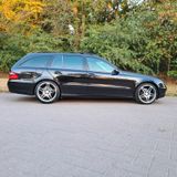 Mercedes-Benz E 320 CDI T Elegance Vollausstattung Ahk Facelif - Mercedes-Benz E 320: Cdi Elegance