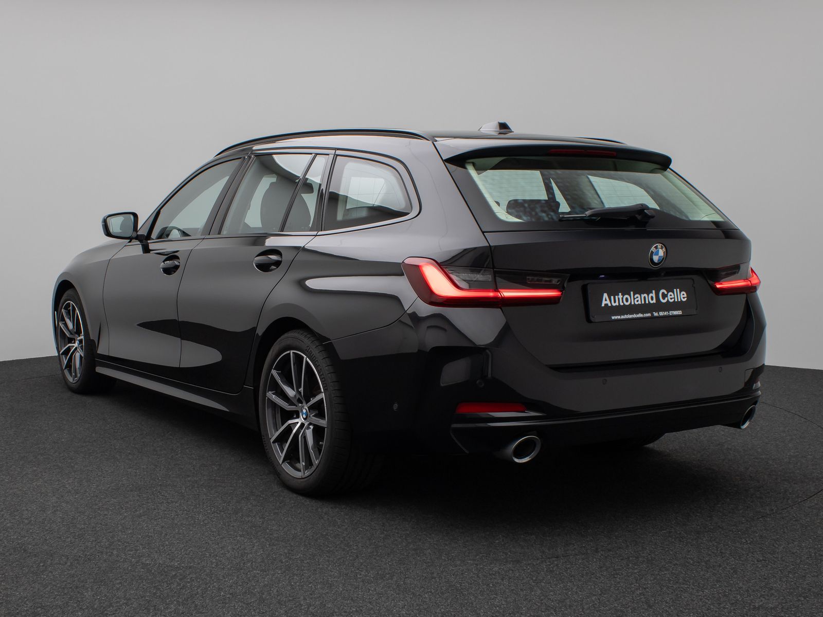 Fahrzeugabbildung BMW 320d xD  Kamera DAB MSport Fernlichtassis 18Zoll